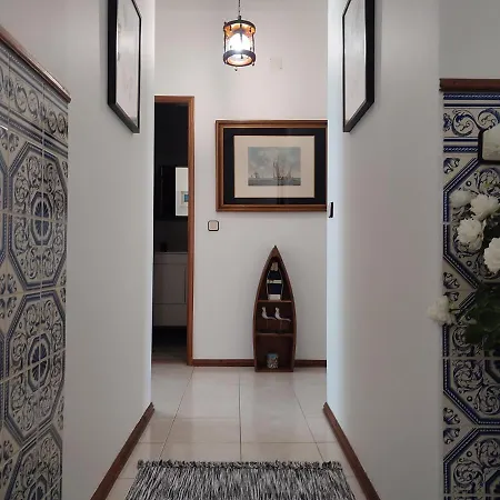 Blue Boat House - The Atlantic Breeze Apartment