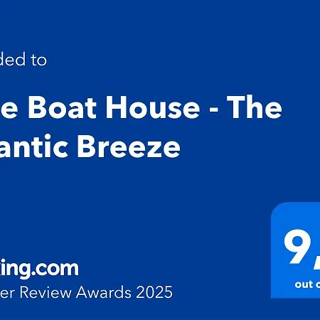 Apartment Blue Boat House - The Atlantic Breeze