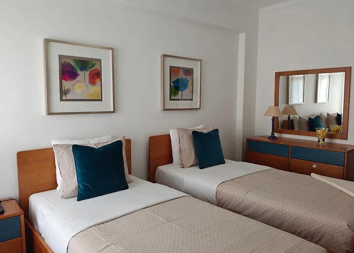 Blue Boat House - The Atlantic Breeze Nazaré